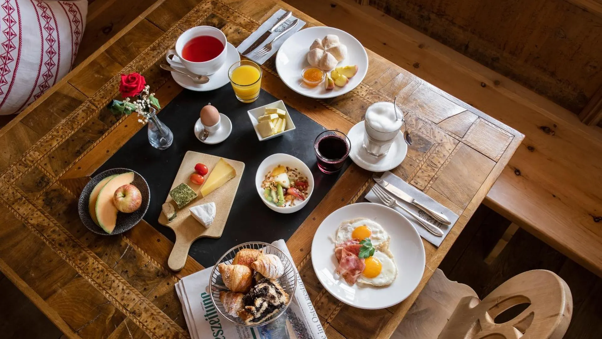 Hotel Goldener Adler - Im Sommer Silvretta Card Premium Inkludiert ايشجل