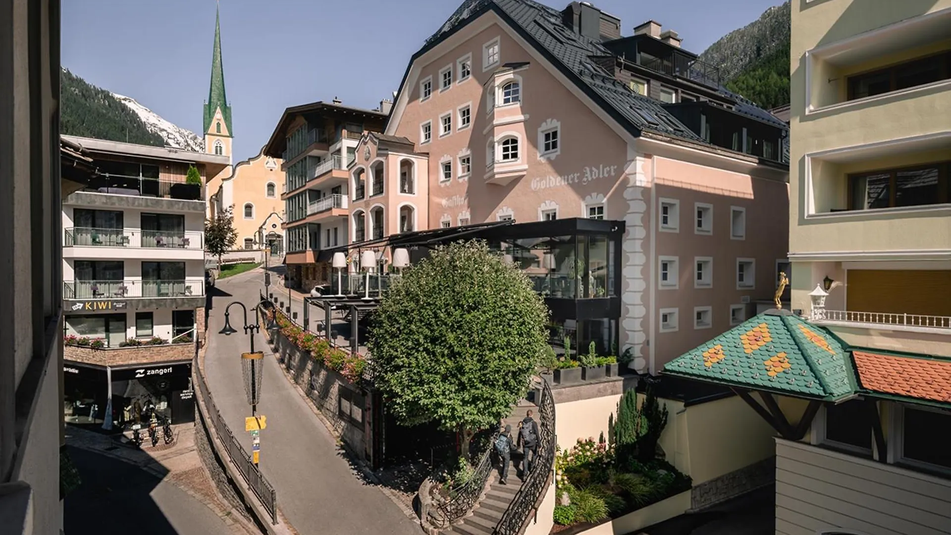 Hotel Goldener Adler - Im Sommer Silvretta Card Premium Inkludiert ايشجل النمسا